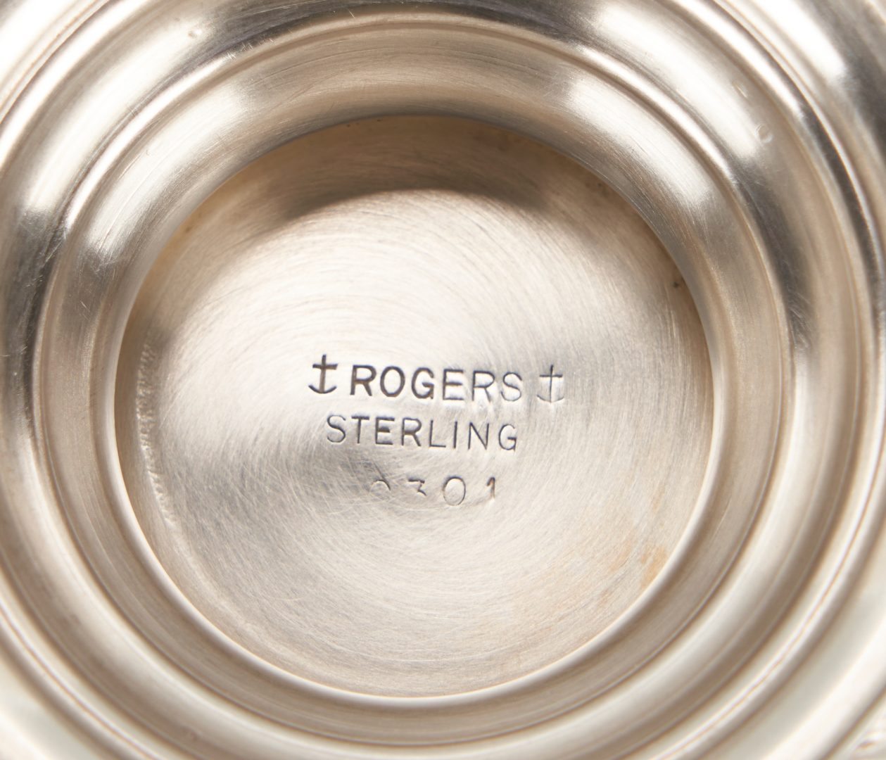 Lot 440: William Rogers Sterling Silver Tea Service, 5 pcs.