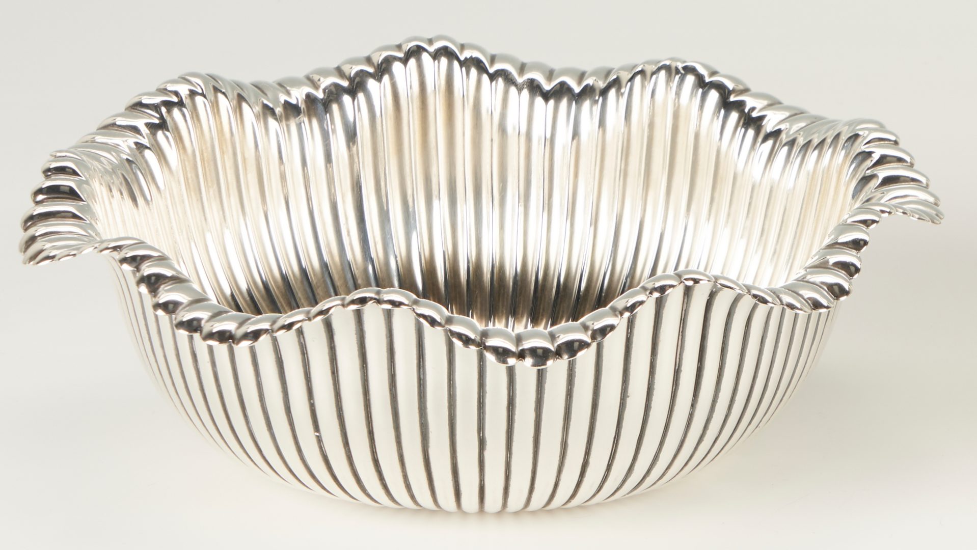 Lot 824: Pair Whiting Sterling Fluted Bowls