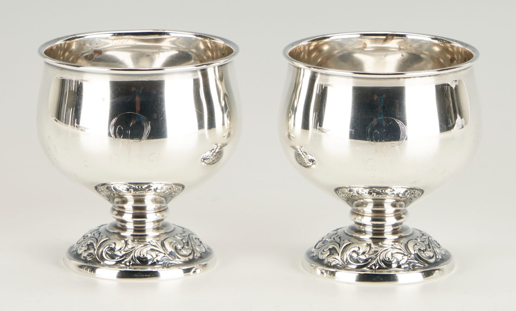 Lot 825: 5 Sterling Silver Hollowware Items, incl. Wallace, International