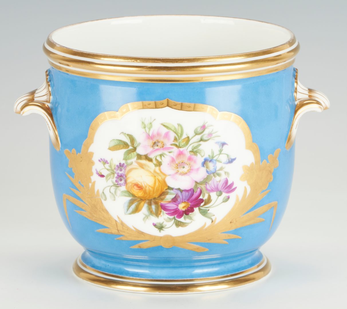 Lot 973: 10 French Old Paris Porcelain Pieces Items