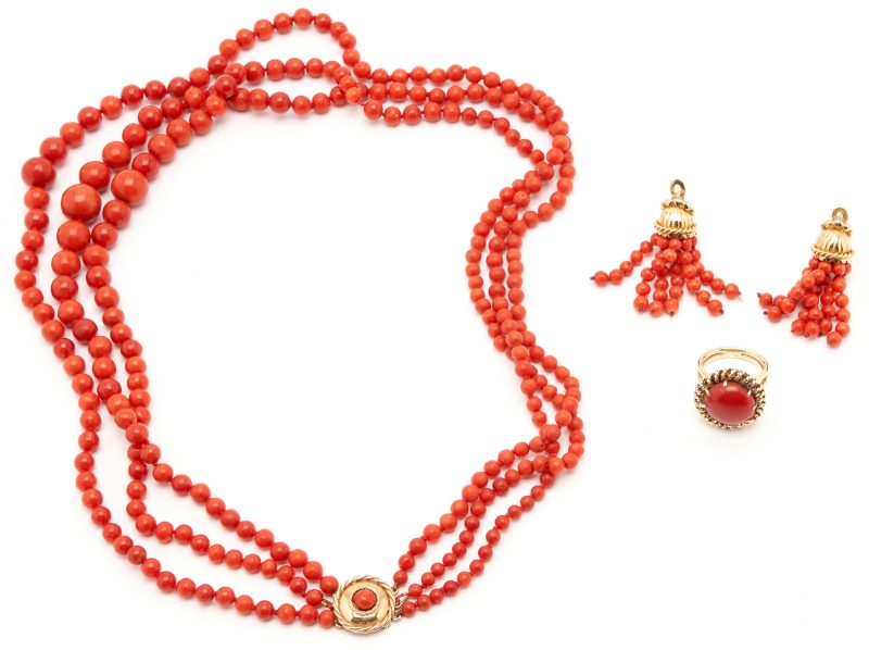 Lot 18: 18K Red Coral Necklace, Ring, & 14K Earrings