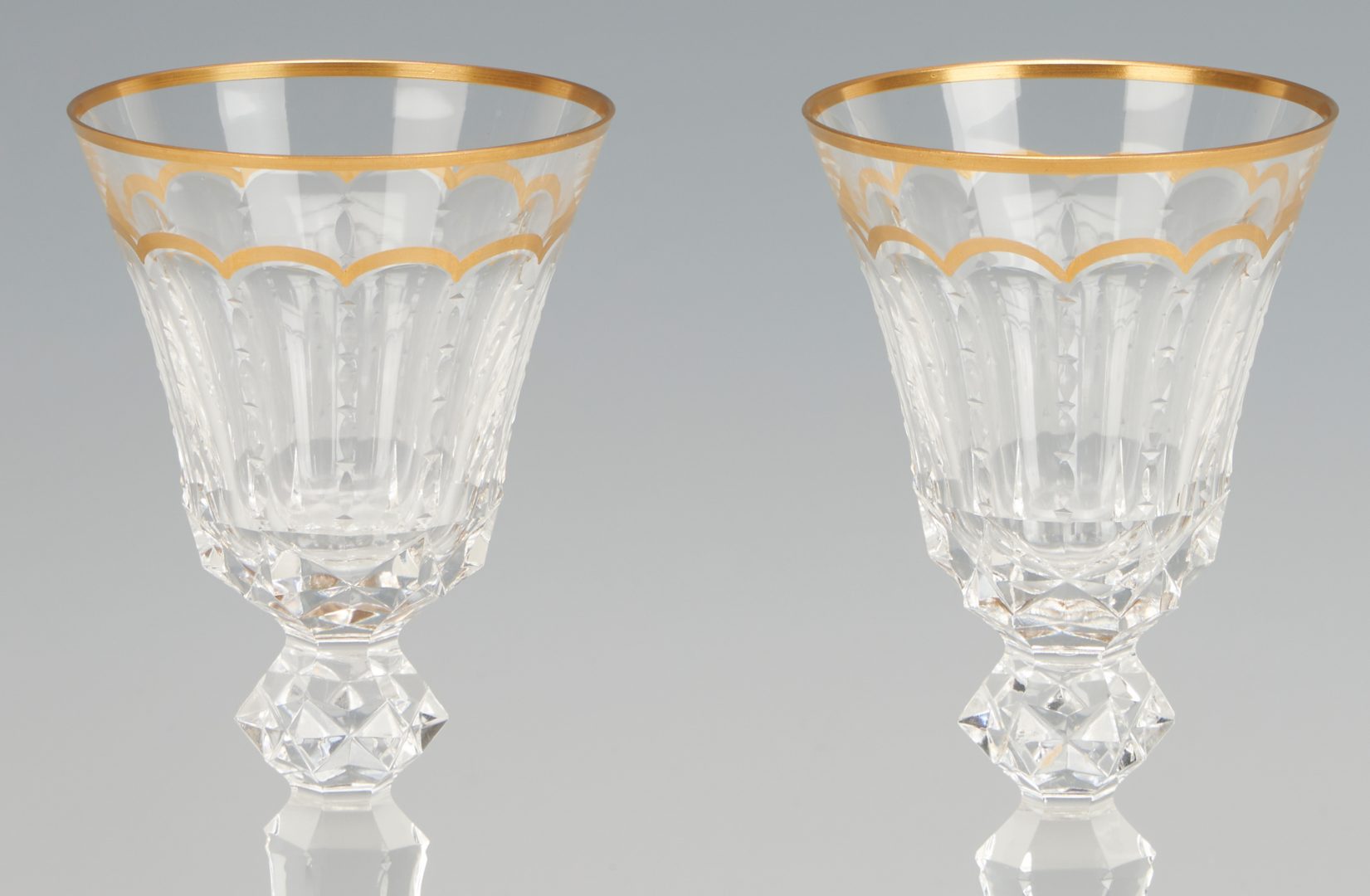 Lot 202: 14 St. Louis Excellence Crystal Burgundy Wine Glass