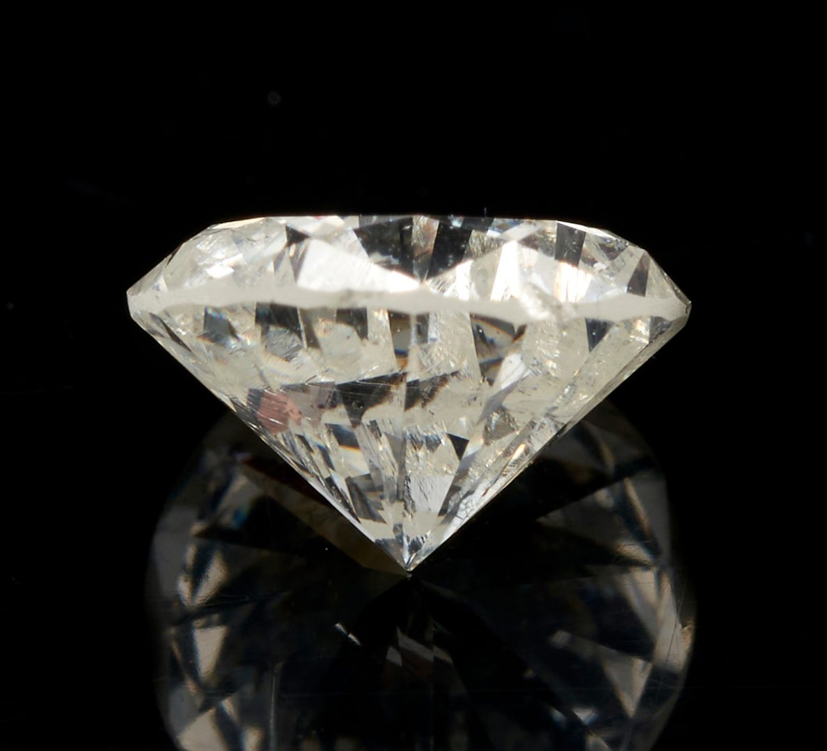 Lot 218: Ladies 14K Round Cut Diamond Engagement Ring