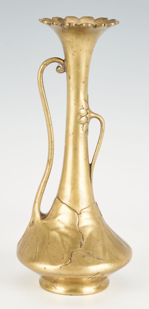 Lot 346: Art Deco Bronze Lamp and Inkwells plus Vase, 3 items