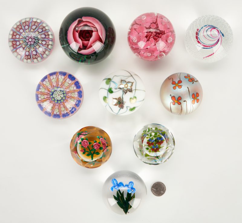 Lot 348: 10 Art Glass Paperweights incl. Banford, Lundberg, Orient & Flume, Joe St. Clair
