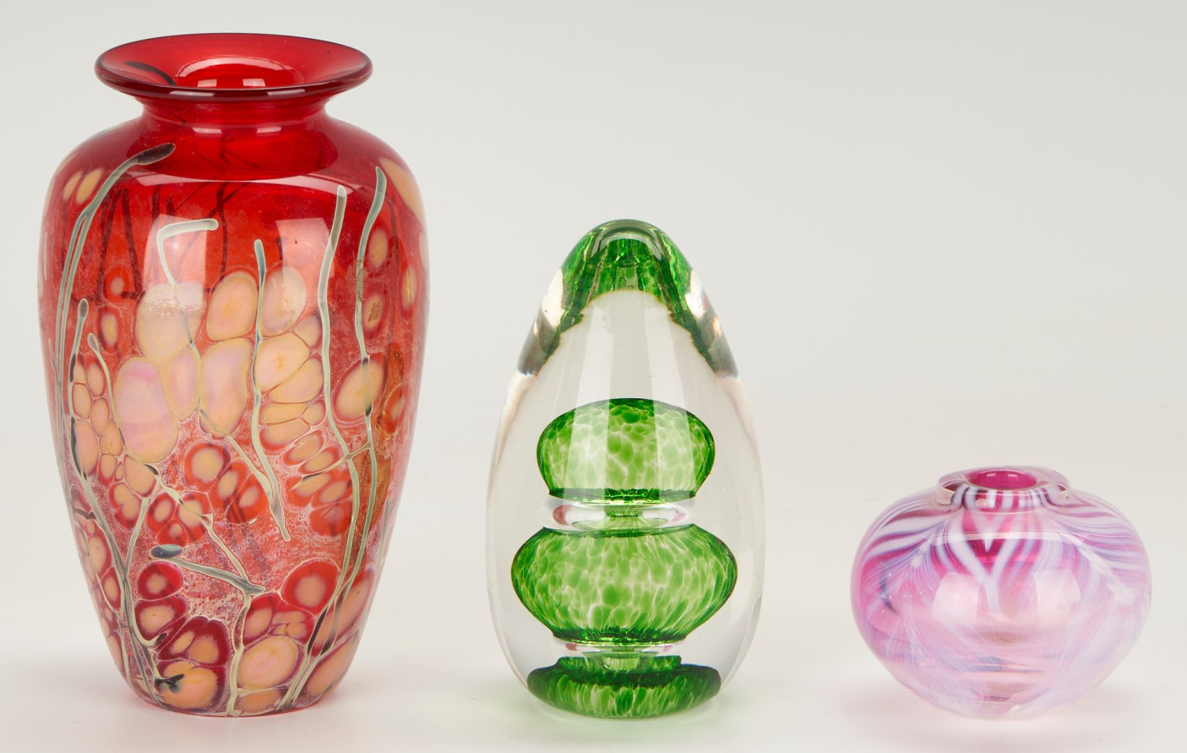 Lot 349: 5 Art Glass Items: 3 Paperweights and 2 Vases