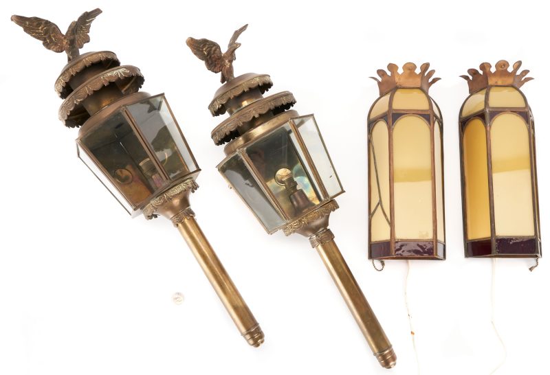 Lot 394: 2 American Eagle Carriage Lanterns & 2 Gothic Stained Glass Wall Lamps, 4 items