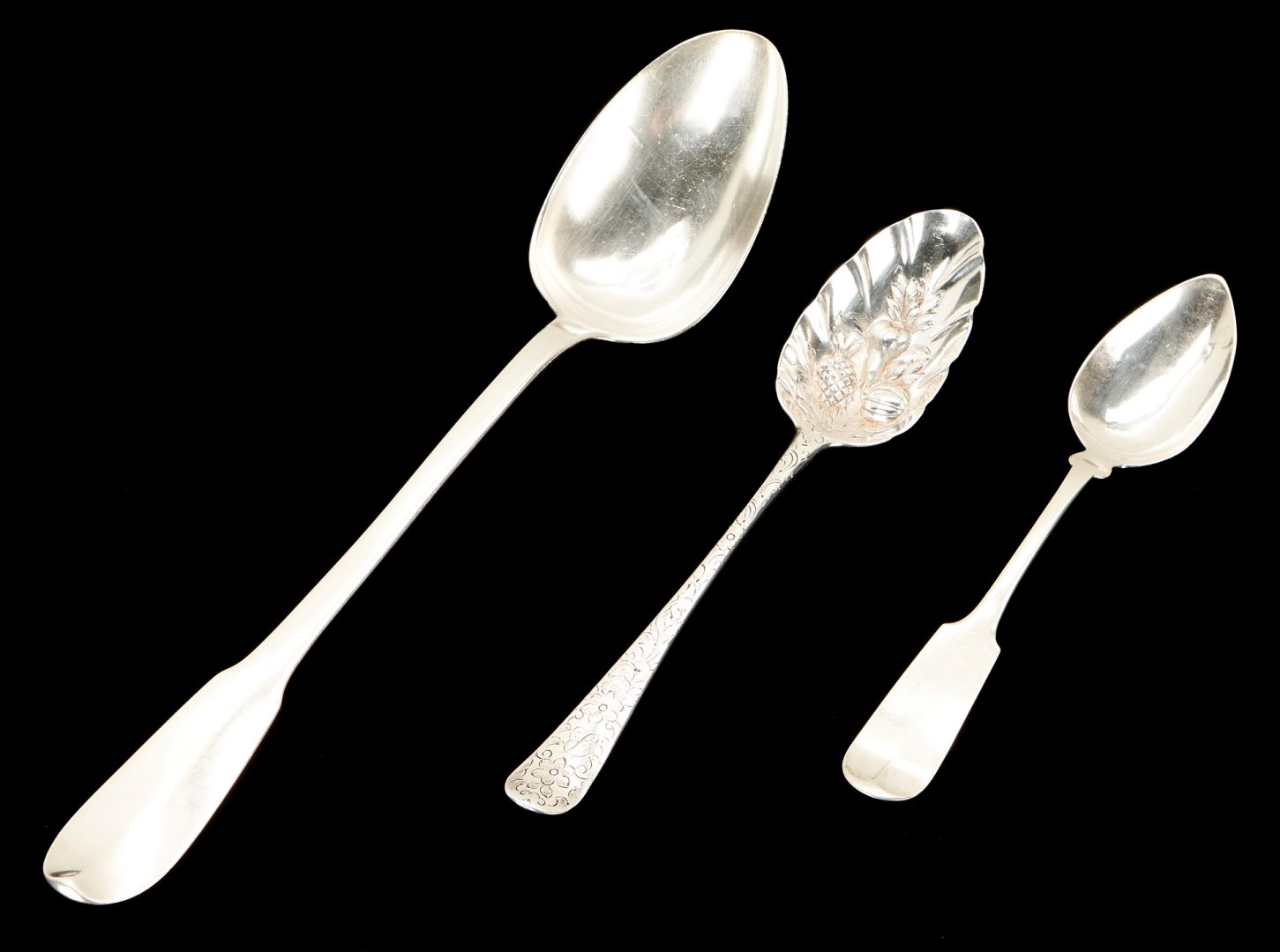 Lot 56: 17 Pcs. English Sterling Silver, incl. Sugar, Creamer and Stuffing Spoon