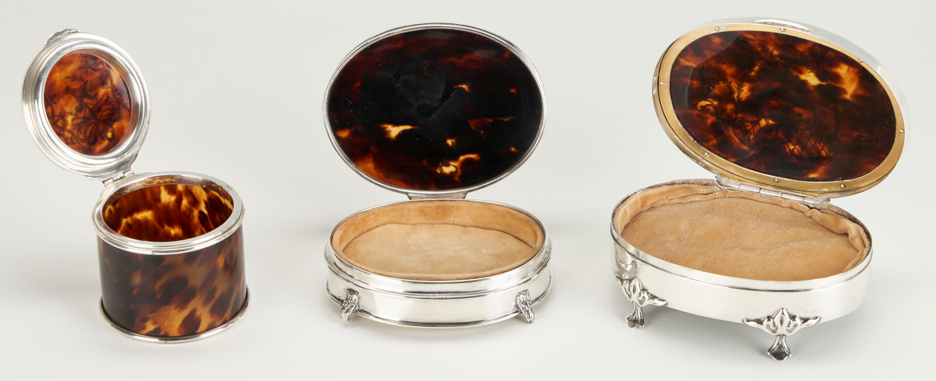 Lot 108: 3 Small George IV Tortoiseshell Boxes with Sterling Mounts & Inlay
