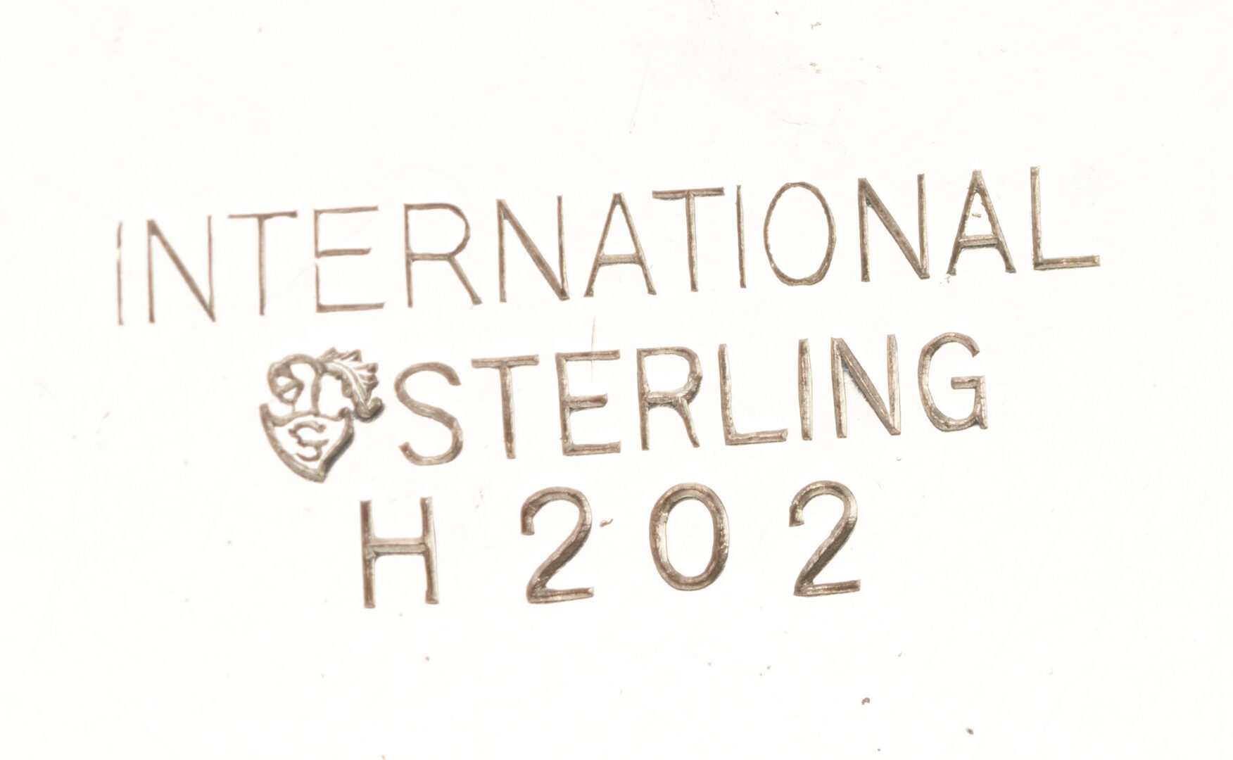 Lot 1125: 2 Sterling Silver Trays, International & J.E. Caldwell