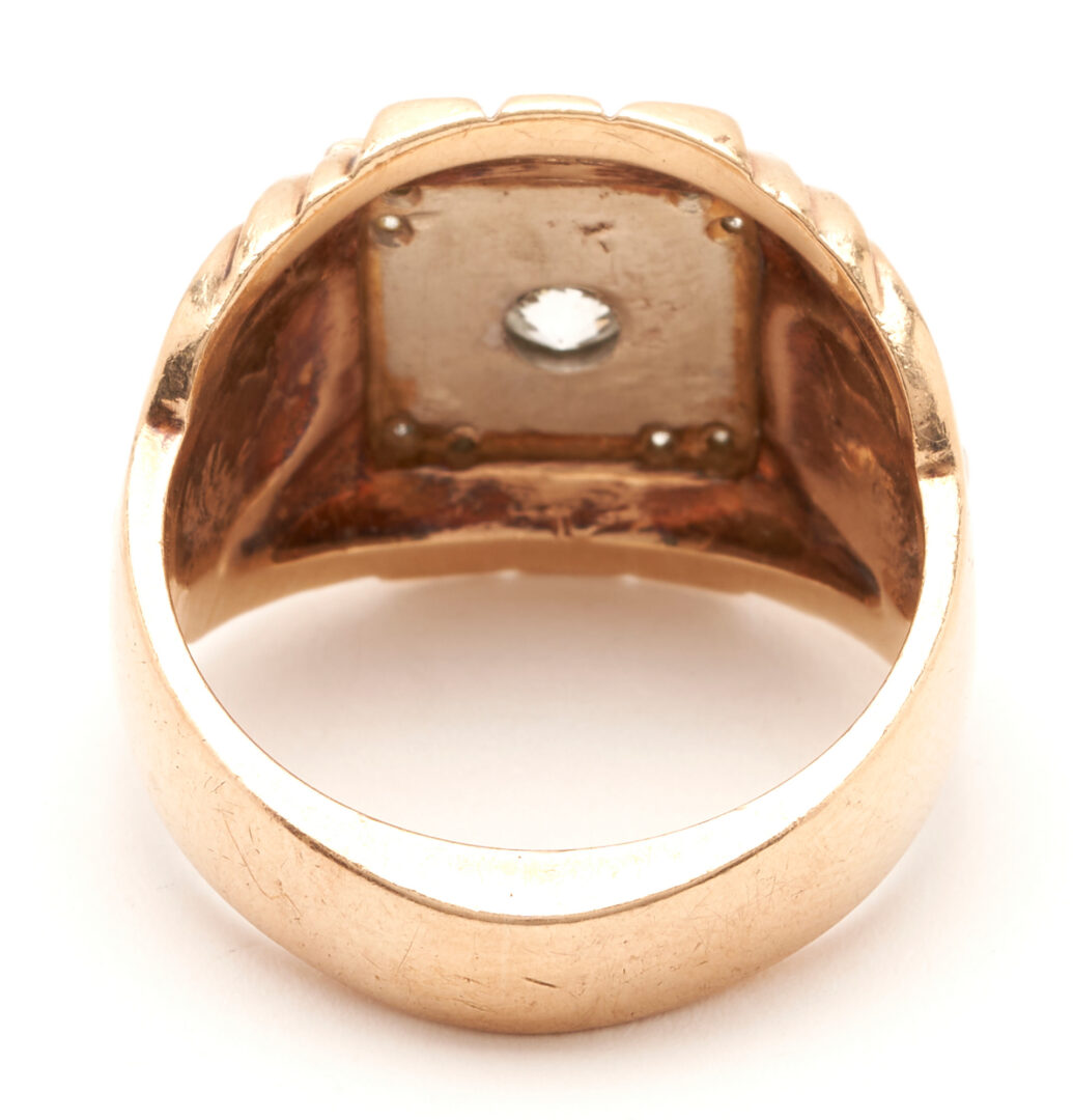 Lot 1181: 10K Gold & Diamond Masonic Ring