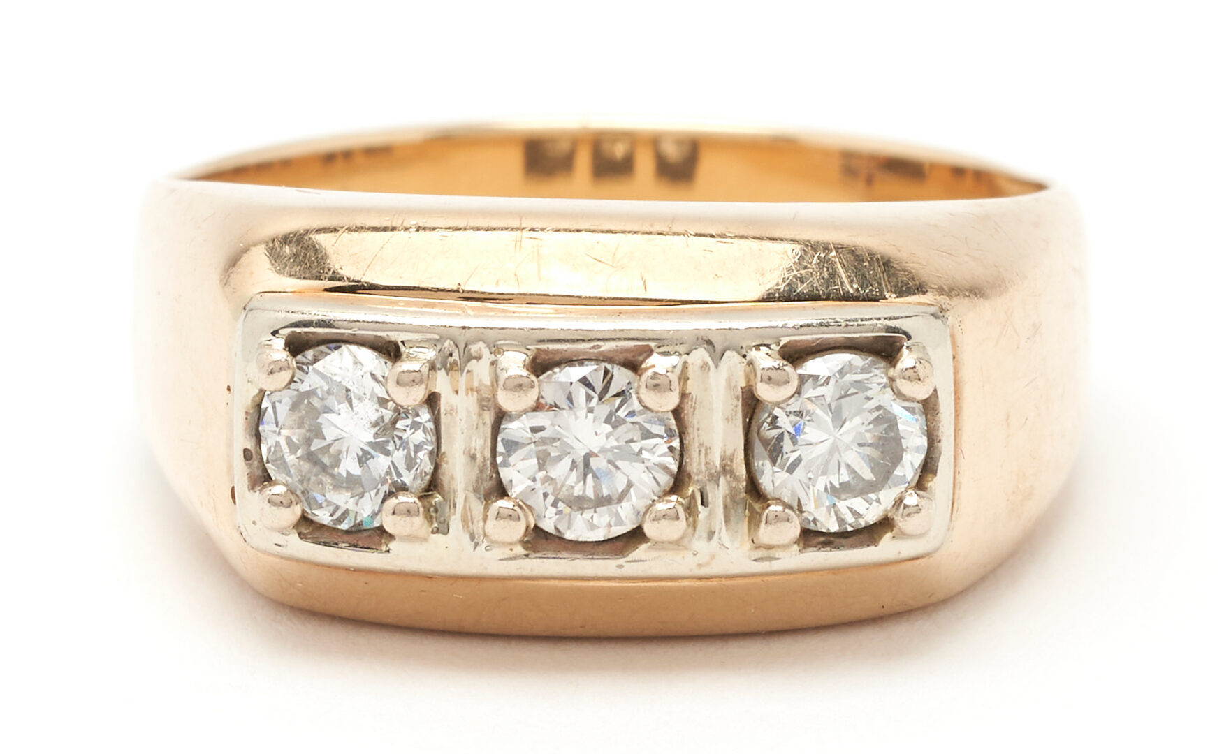 Lot 1192: Mens 10K Gold & Diamond Ring