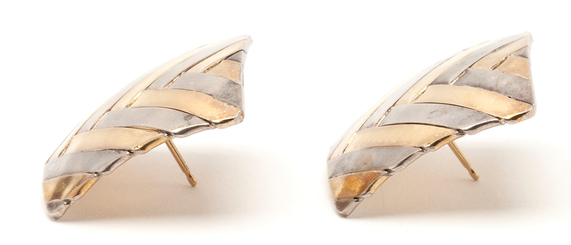 Lot 1193: Gabriel Ofiesh Designer Two-Tone Bracelet & Earrings Set