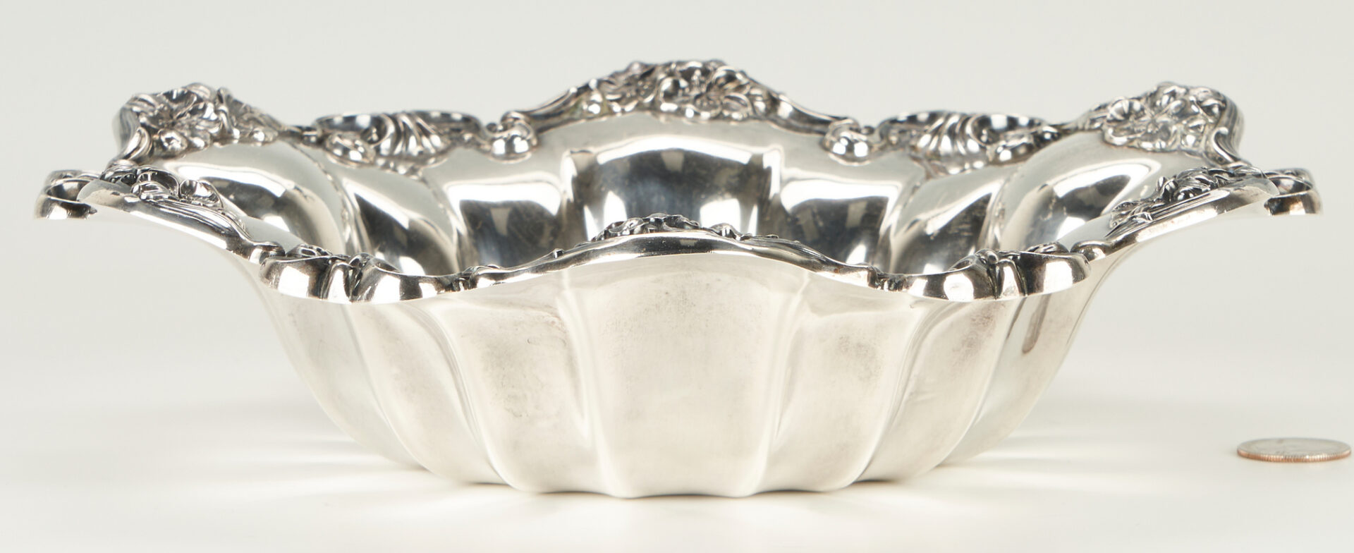 Lot 1204: Richard Wallace & Sons Sterling Bowl