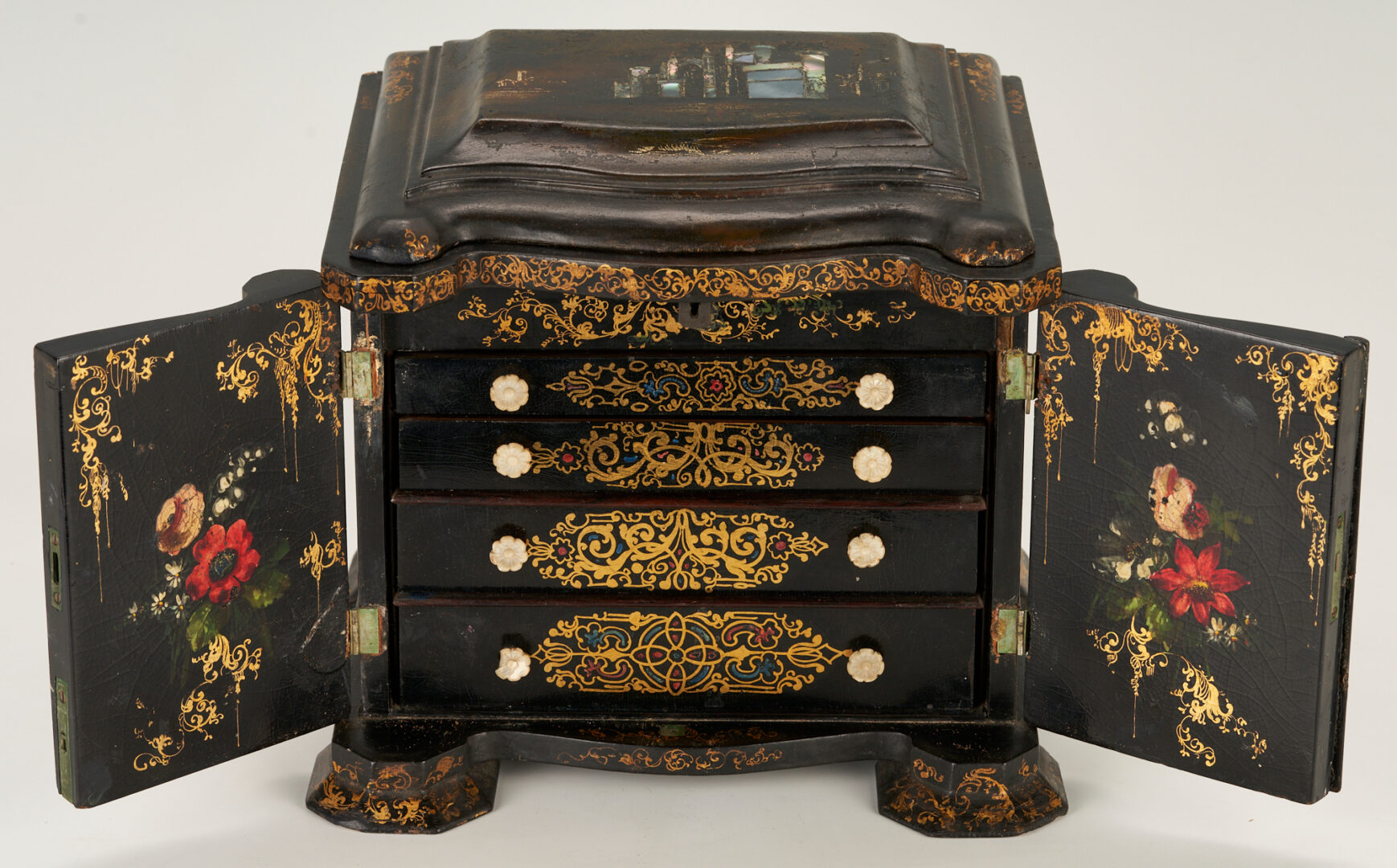 Lot 231: Mother of Pearl Scenic Inlaid Gilt Lacquer Jewelry Box