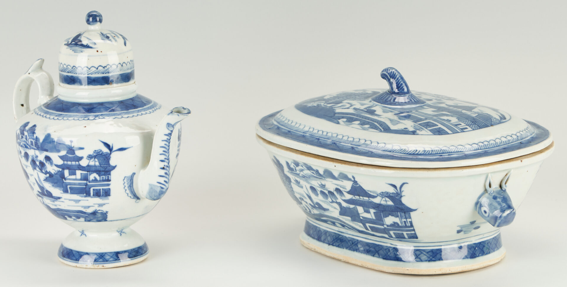 Lot 272: Assorted Canton and Spode Porcelain including Tureen and Platters, 13 Pcs.