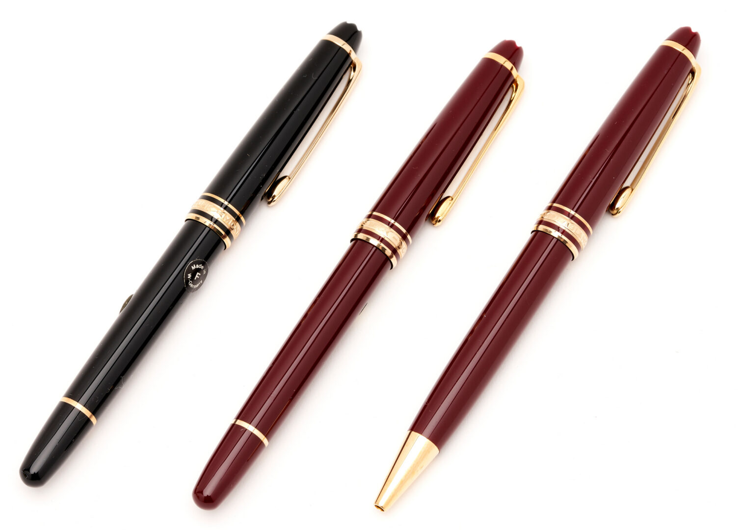 Lot 343: 3 Montblanc Meisterstuck Classique Pens, incl. 2 Fountain Pens