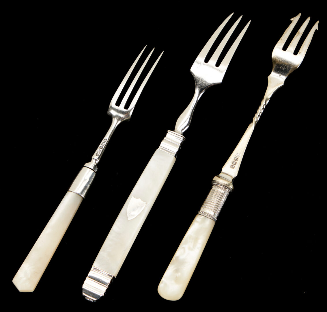 Lot 367: 28 pcs Flatware: Whiting Sterling Silver Dessert Service plus Mother of Pearl Handled Flatware