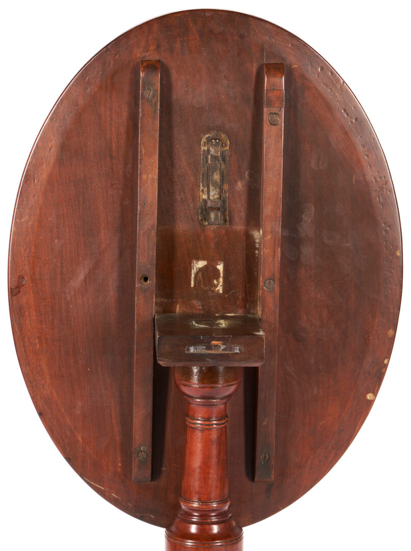 Lot 467: American Federal Oval Mahogany Candlestand, Spider Legs