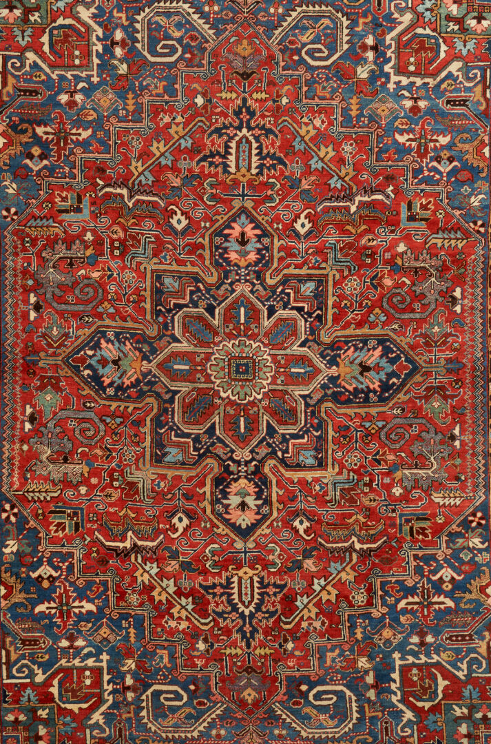 Lot 491: Large Persian Heriz Carpet