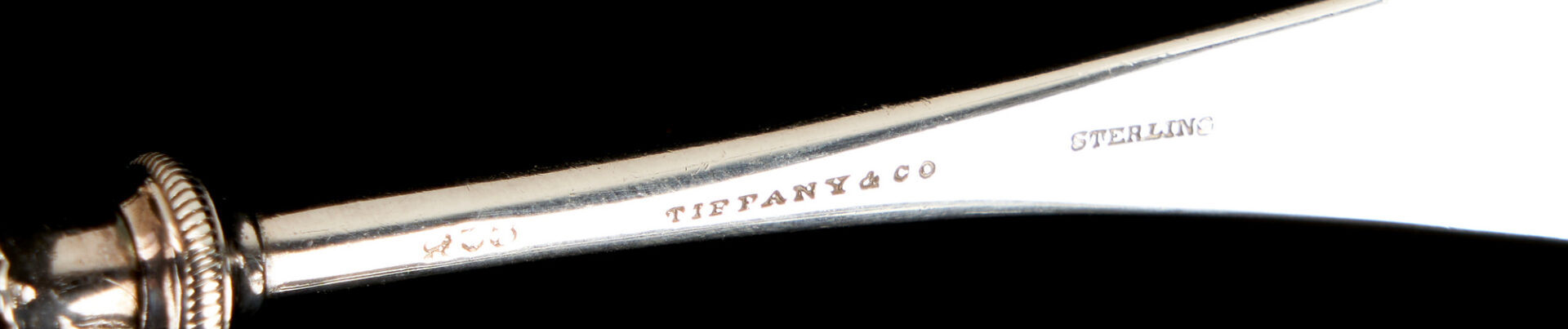 Lot 758: 10 pcs Tiffany Sterling Silver incl. Florentine Ice Tongs
