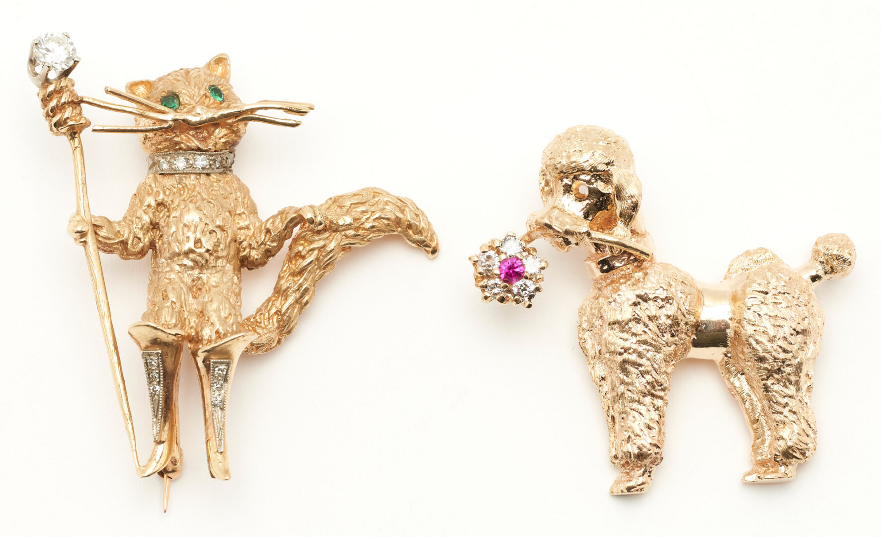 Lot 824: 2 Ladies Gold, Diamond, & Gemstone Animal Brooches