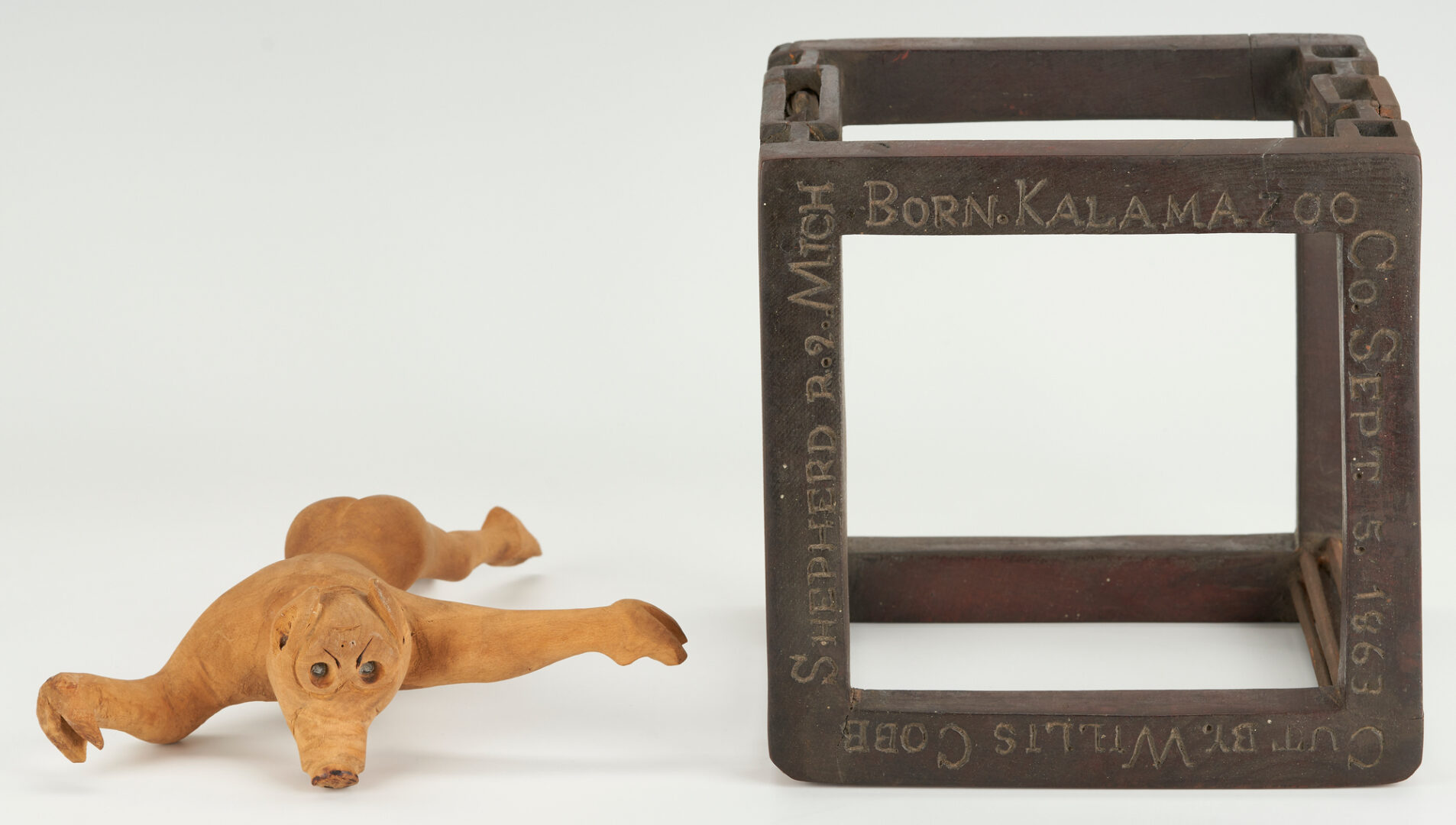Lot 888: Folk Art Puzzle Box by Willis Cobb & Carved Pig