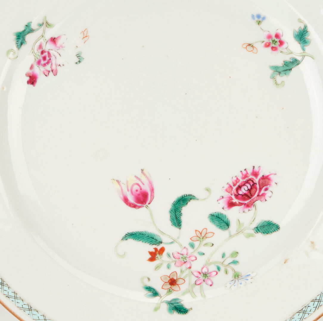 Lot 963: 6 Early Chinese Export Famille Rose Porcelain Plates