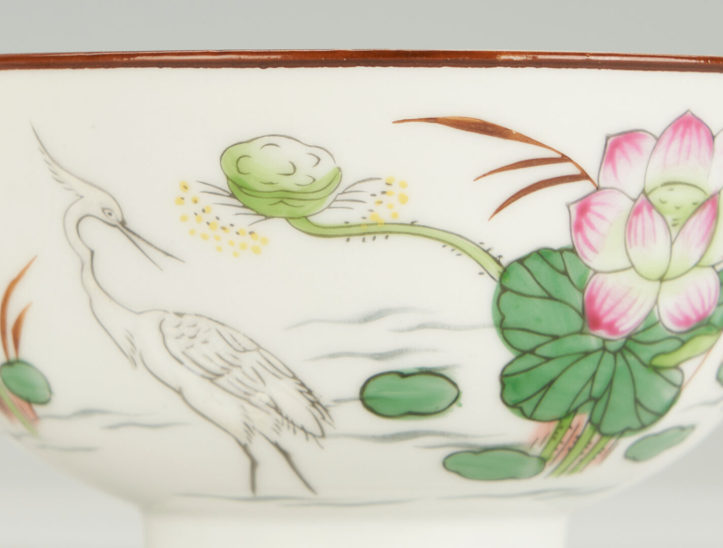 Lot 970: 4 Chinese Items, Jade Dish, Rose Quartz Figure, Rice Bowls