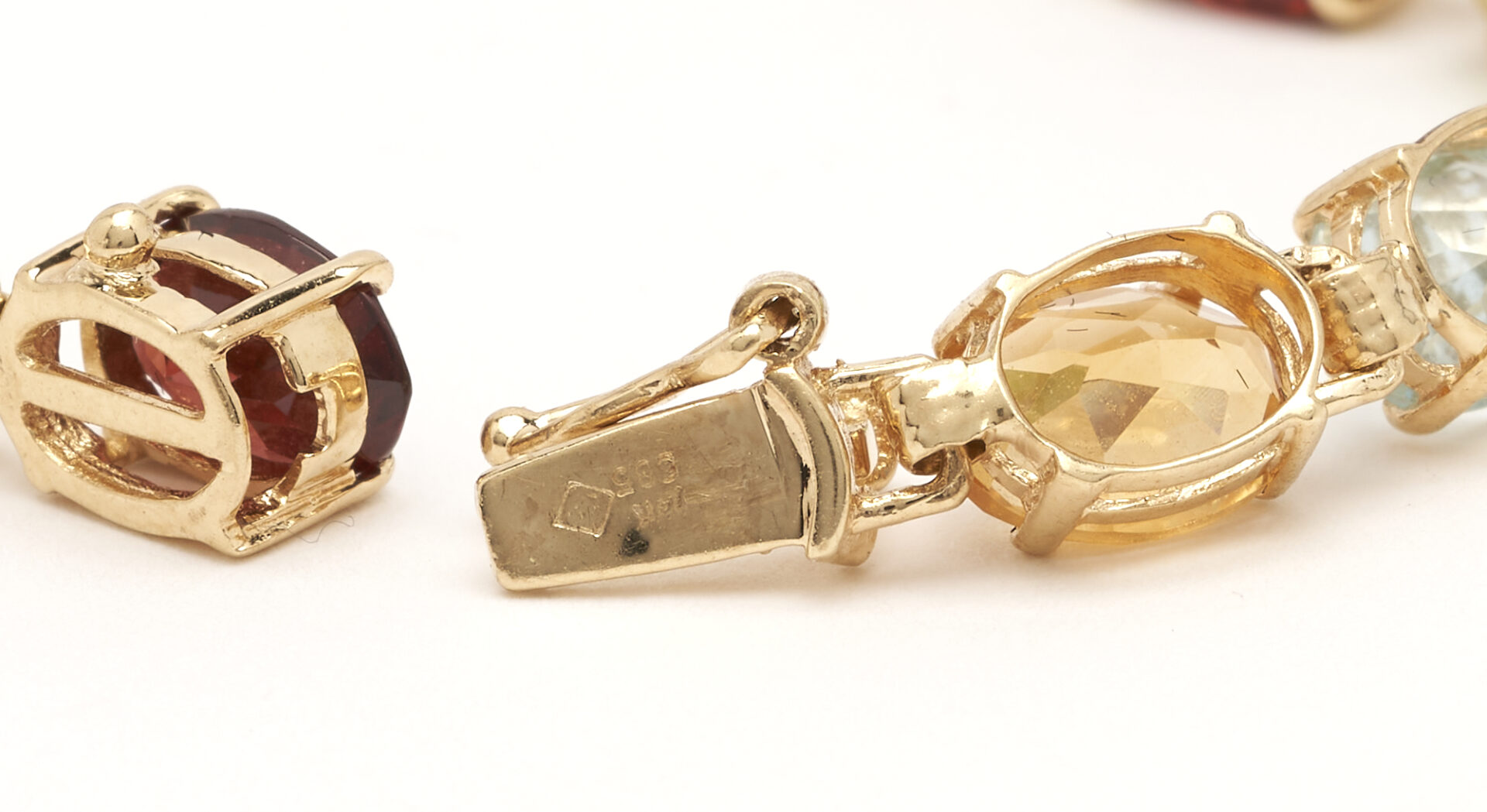 Lot 1039: 14K Gold & Gemstone Brooch & Bracelet