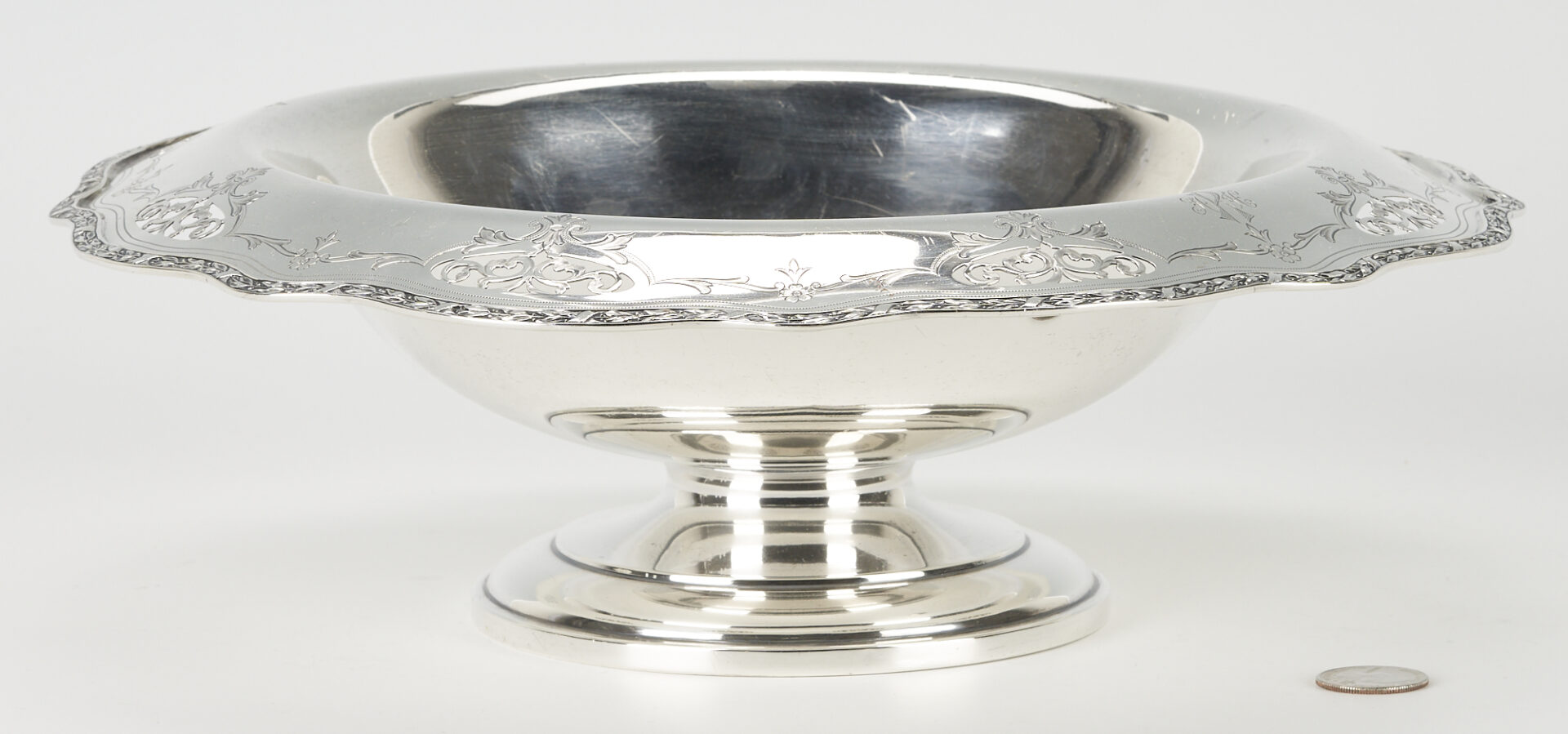 Lot 1094: Wallace Sterling Silver Footed Centerpiece Bowl w/ Reticulated Rim