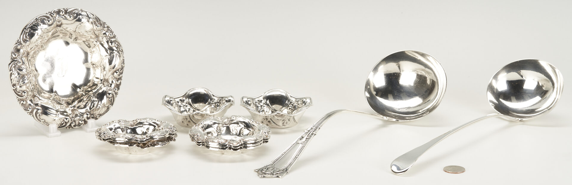 Lot 1098: 11 Assembled Sterling Silver Serving Pieces, American & English