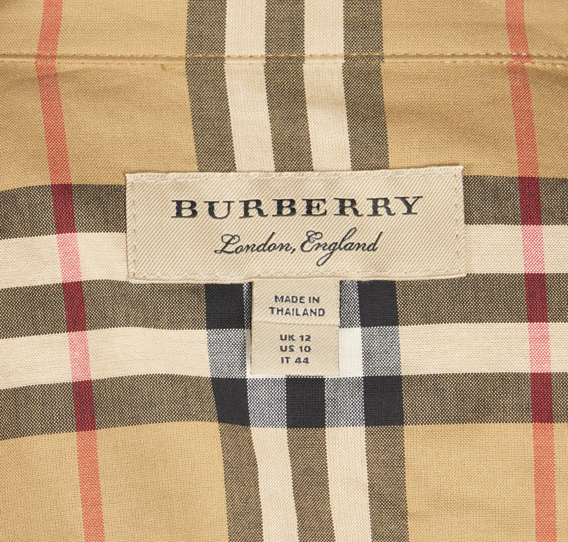 Lot 1239: 2 Burberry Leisure Outfits, 4 pcs