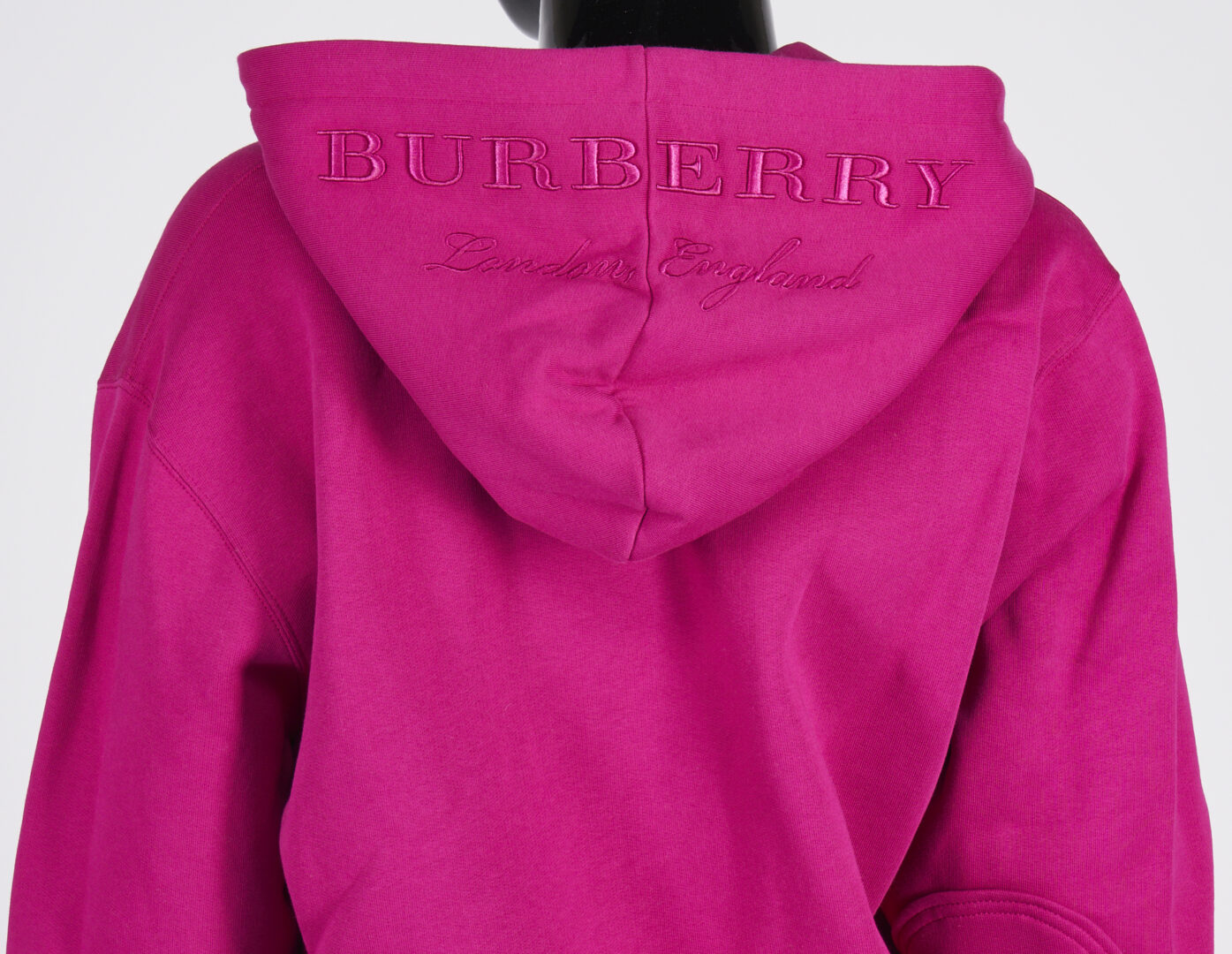 Lot 1242: 3 Burberry Sweatshirts