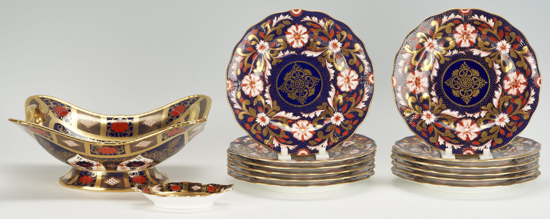 Lot 258: 14 Royal Crown Derby Porcelain Items, incl. Davis Collamore