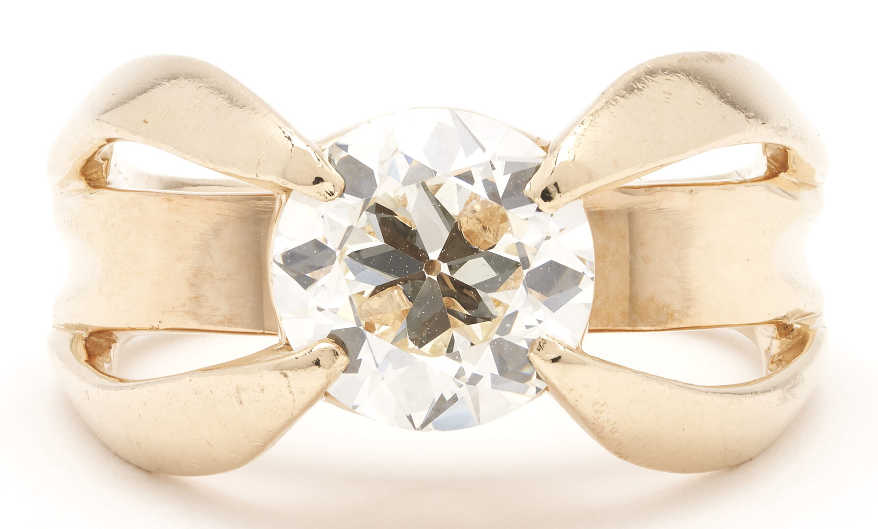 Lot 30: Ladies 2.20 Carat Euro Diamond Solitaire Ring, GIA Report