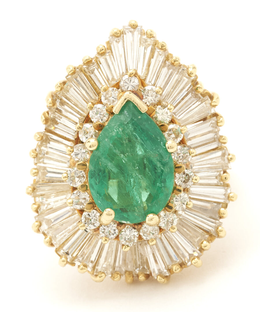Lot 316: 14K Emerald & Diamond Cocktail Ring