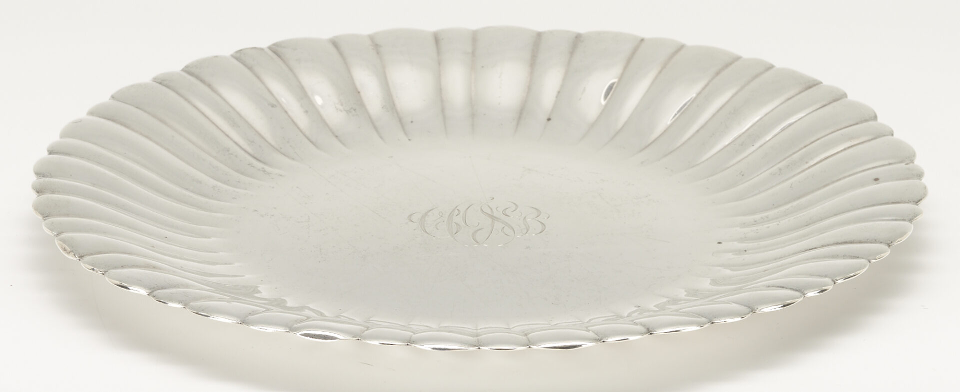 Lot 684: Reed & Barton Fluted Round Sterling Tray