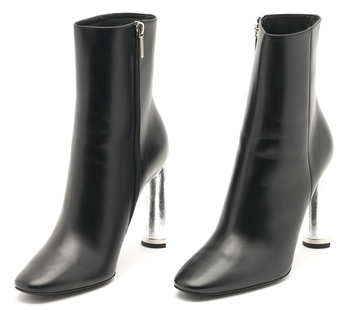 Lot 721: 3 Pairs of Christian Dior Black Ankle Boots,  incl. Huggy, Optic D, Savane