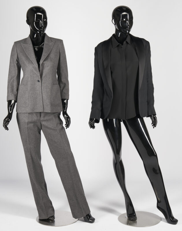 Lot 741: 4 Tom Ford Business Wear Garments, incl. Ladies Suit