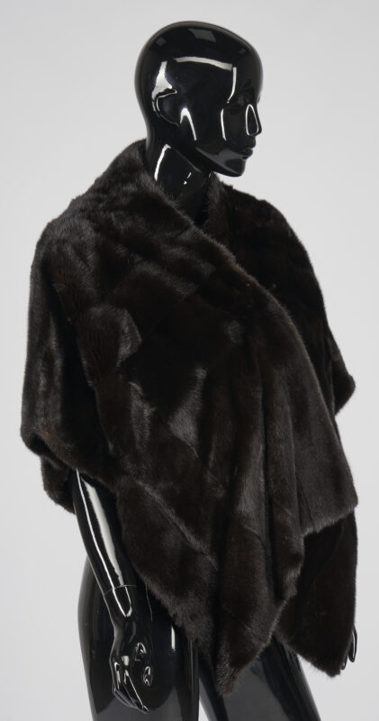 Lot 755: S Max Mara Mink Stole or Jacket – End of Day 1
