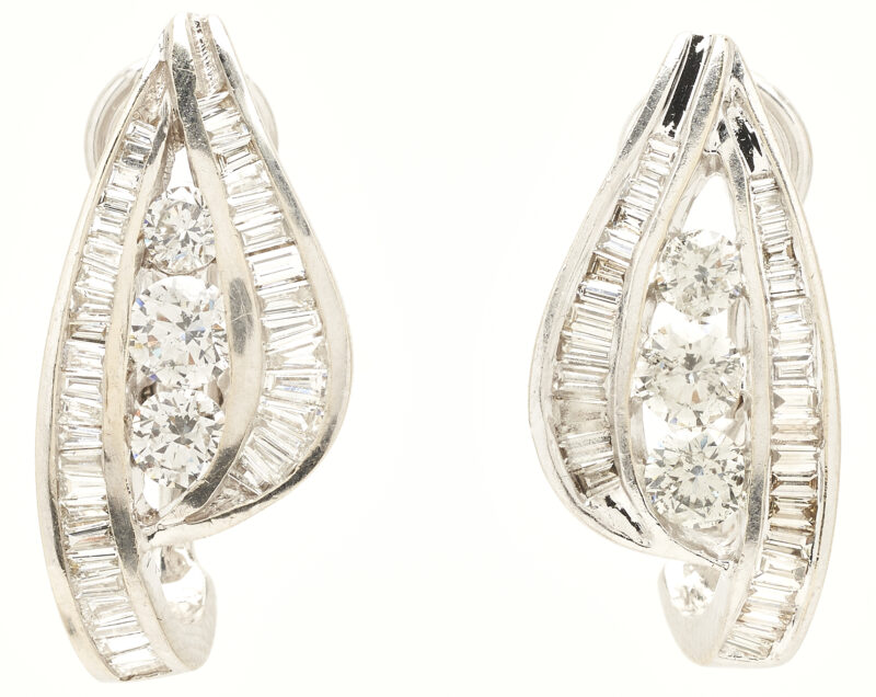 Lot 884: 14K White Gold & Diamond Earrings