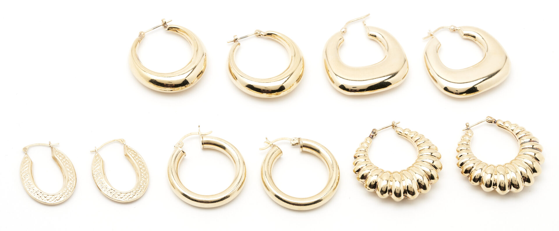 Lot 891: 5 Pairs 14K Gold Hoop Earrings