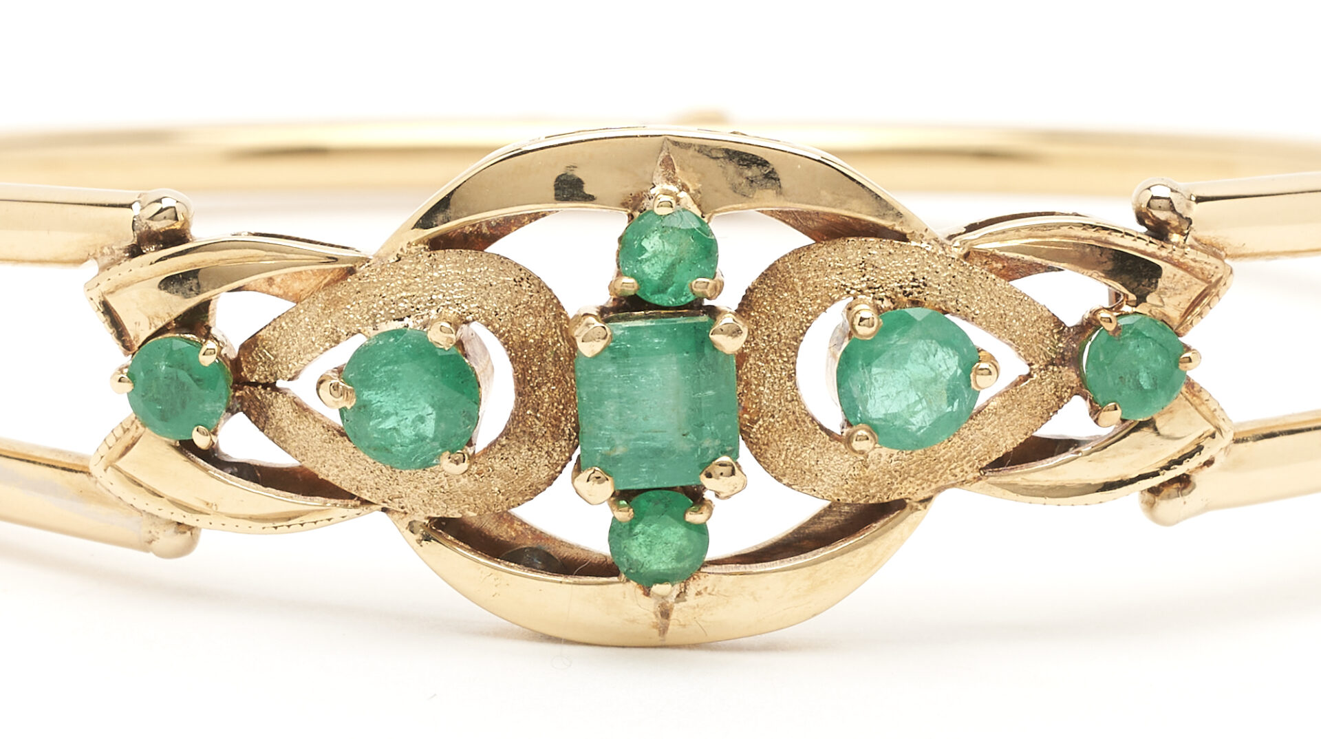Lot 896: 18K Gold & Emerald Bangle Bracelet