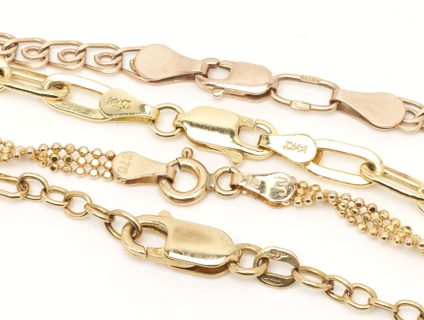 Lot 903: Group of 4 Yellow Gold Necklaces, 18K, 14K, 9K