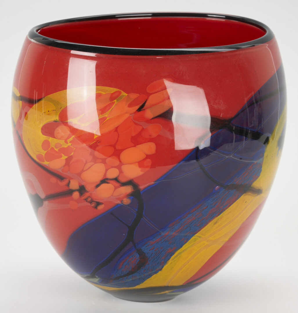 Lot 949: Ioan Nemtoi Signed Art Glass Vase