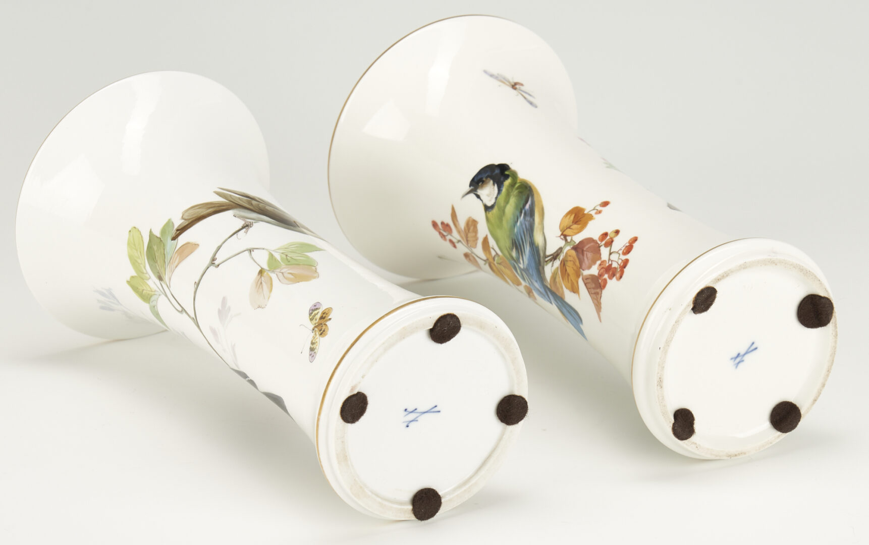 Lot 996: 3 Meissen Porcelain Bird & Insect Items, Vases & Platter