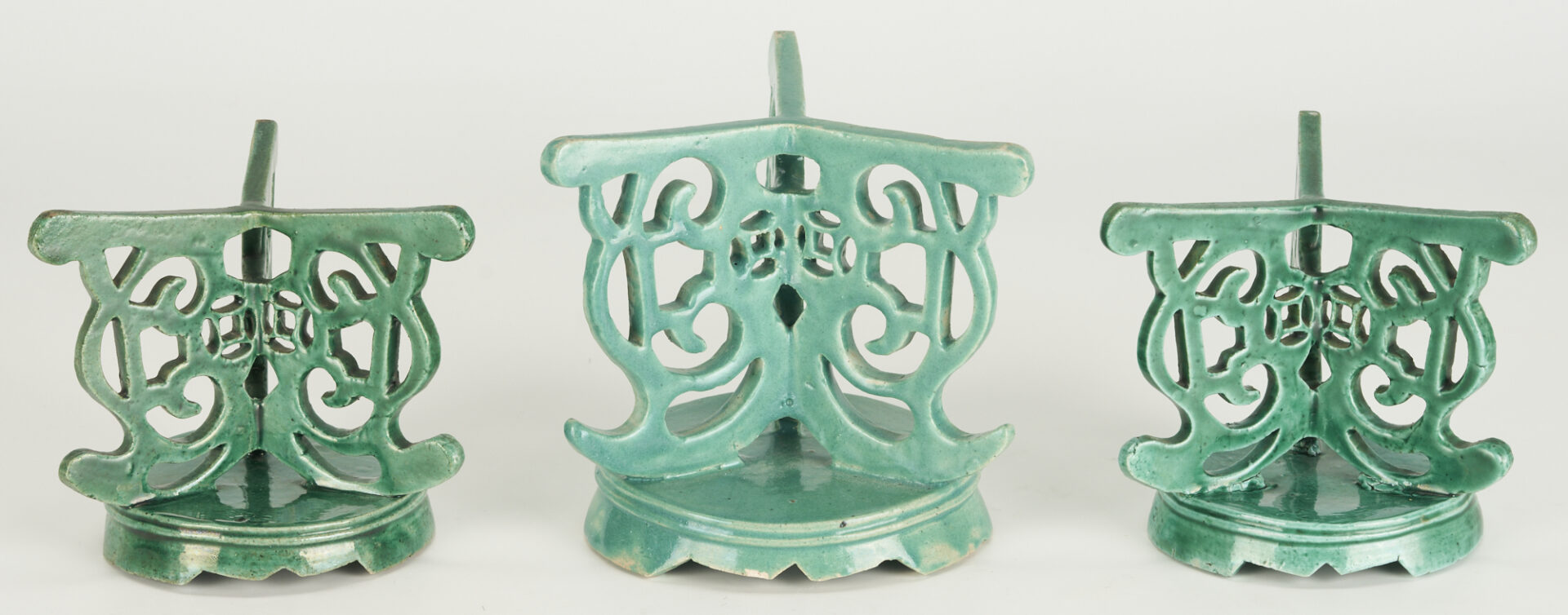 Lot 193: 17 Chinese Ceramic Items, Altar Fruit, Pedestals & Dish
