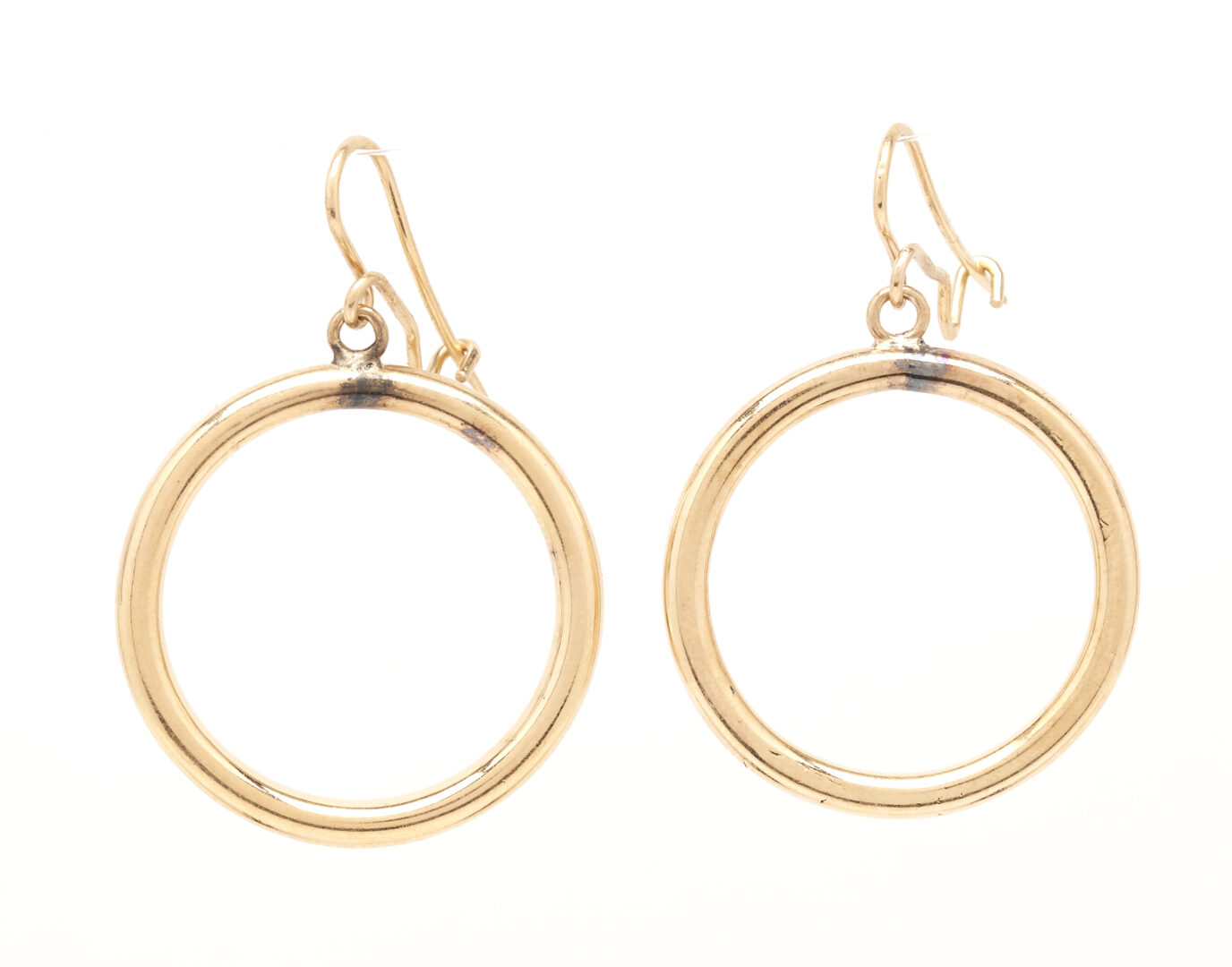 Lot 223: 3 Pairs of Ladies' Gold Hoop Earrings