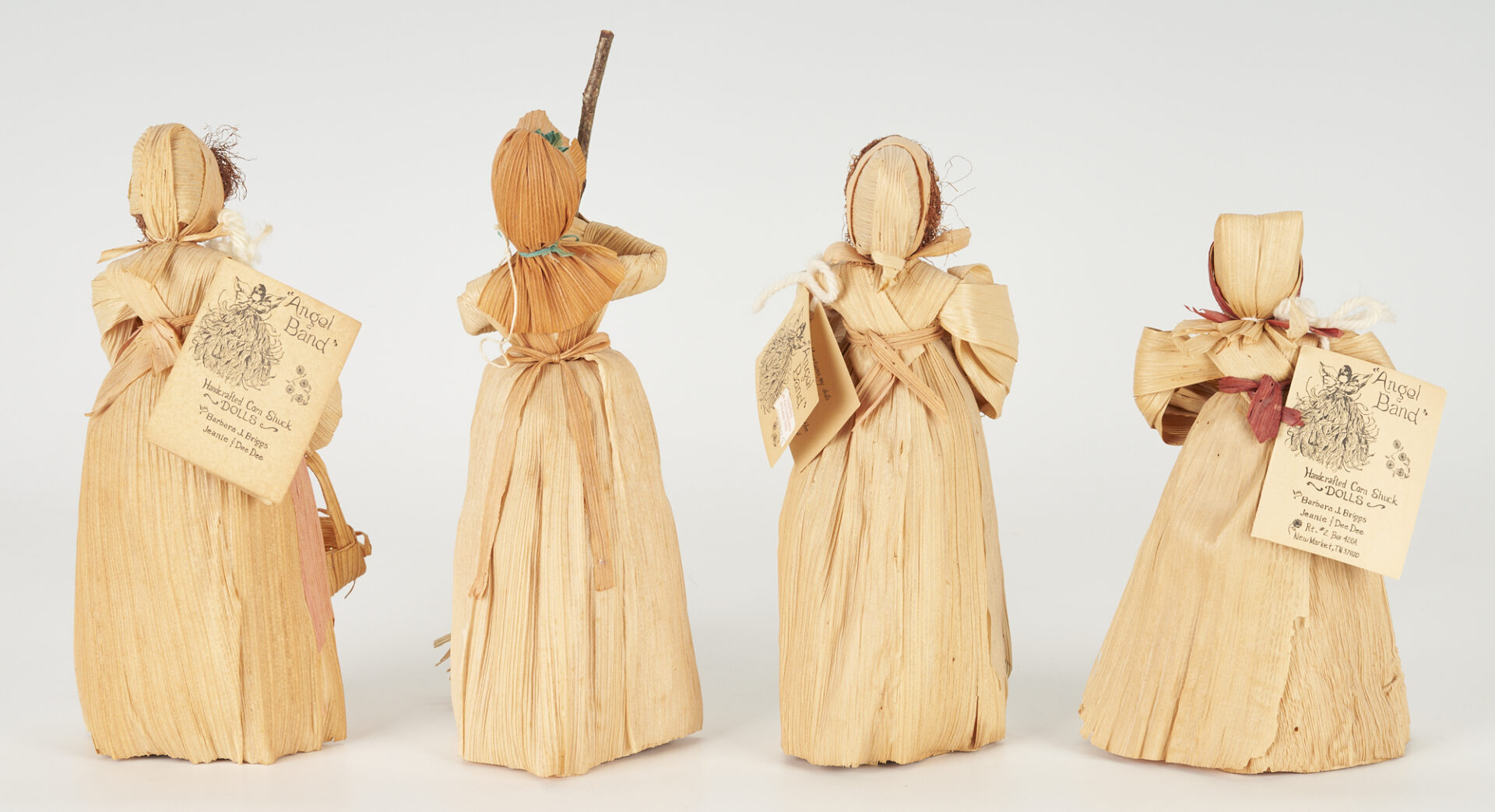 Lot 300: 12 Brasstown Wood Carvings & 9 Folk Art Corn Husk Dolls
